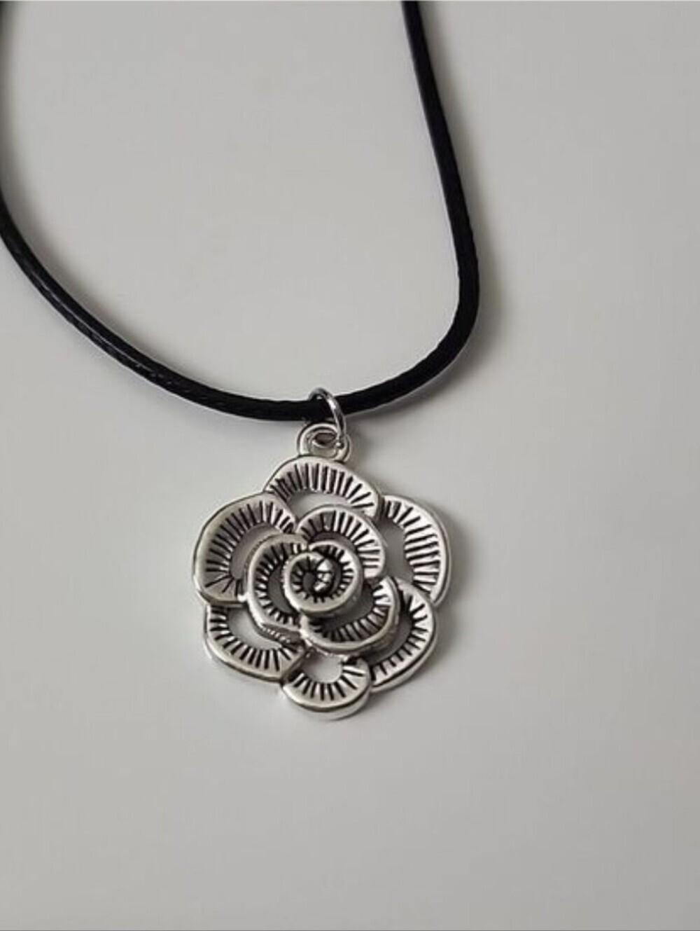 Hippie FLOWER Necklace Zinc alloy